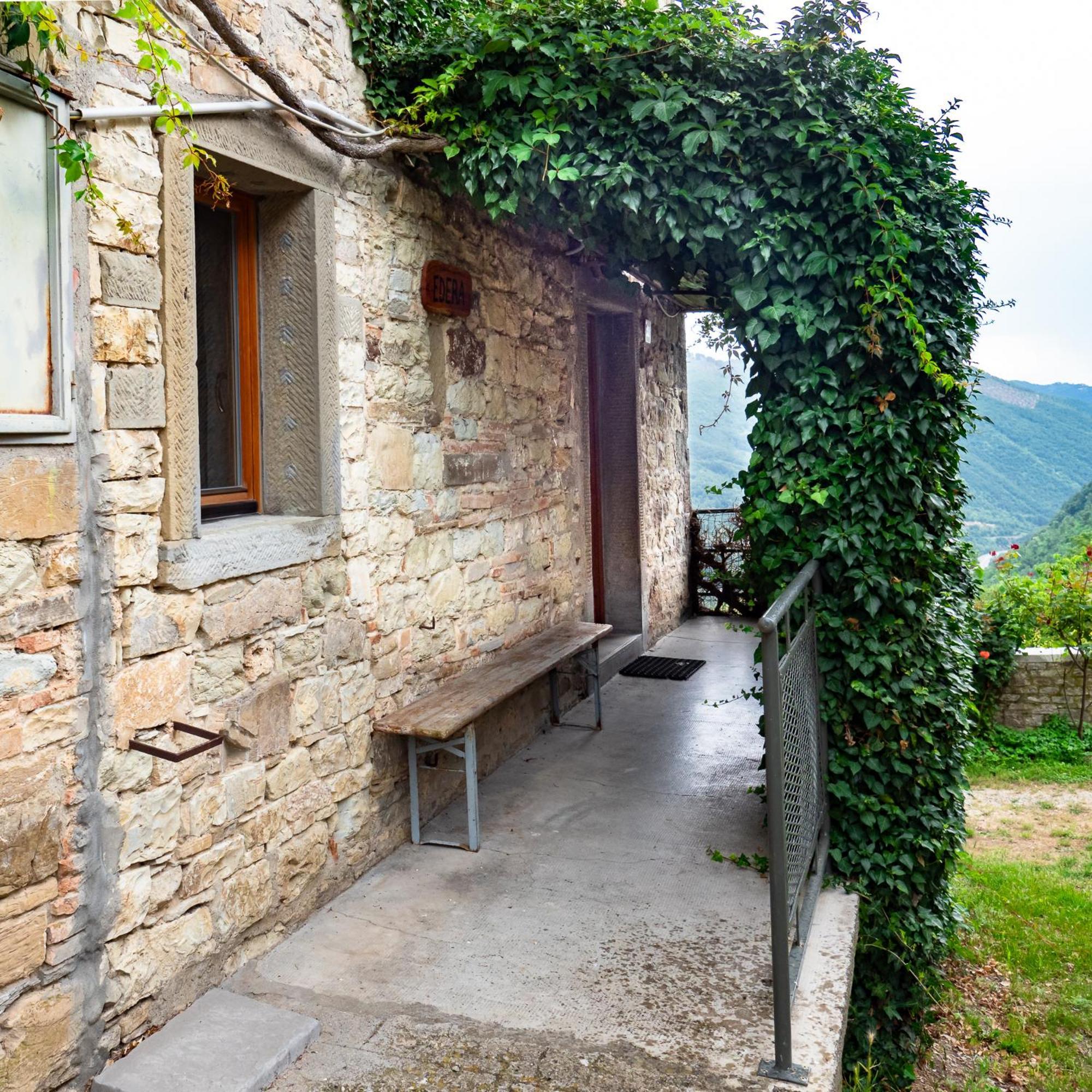 Agriturismo Villaggio Eden Pieve Santo Stefano Eksteriør billede